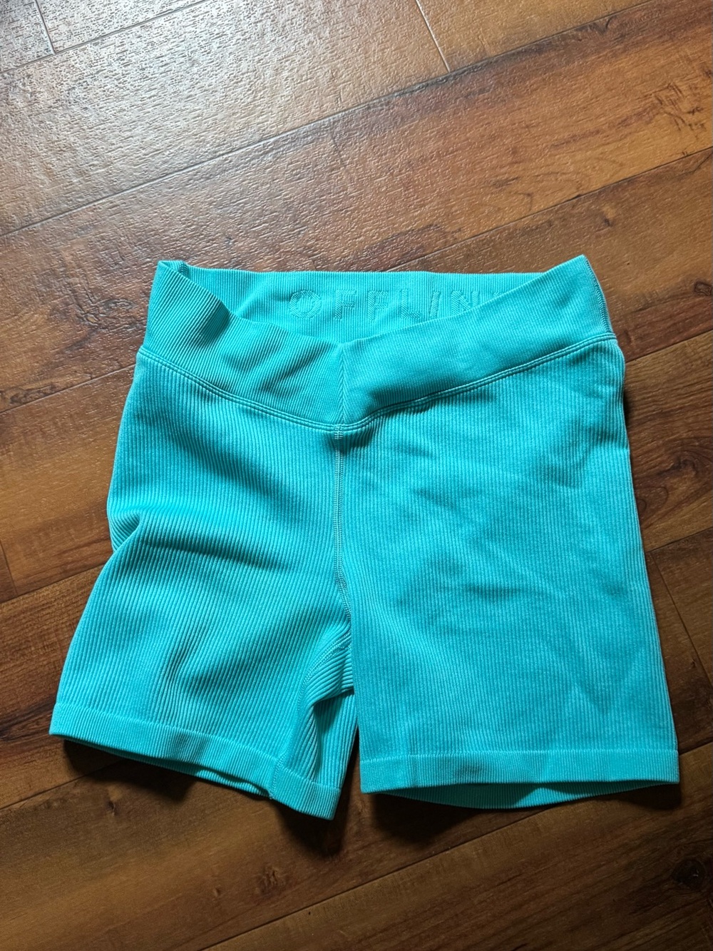 Women’s aerie OFFLINE Turquoise Ribbed High-Rise Bike Shorts medium like new